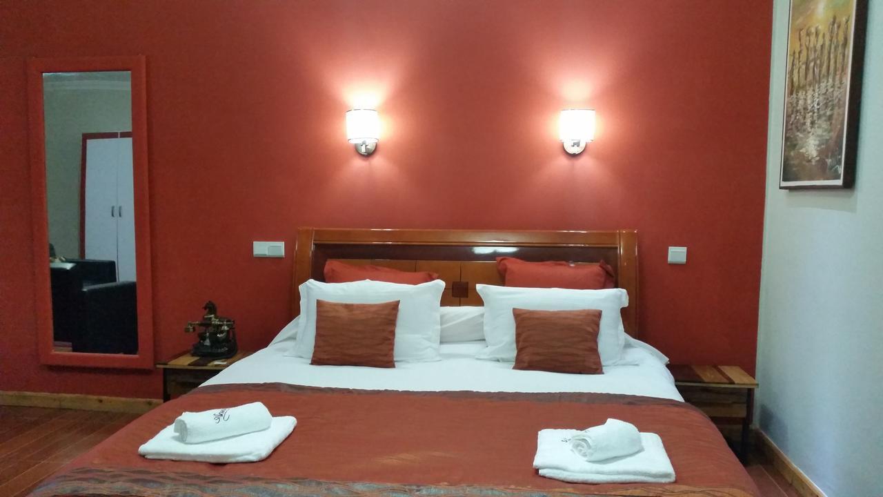 Anouk Hotel Ανταναναρίβο Εξωτερικό φωτογραφία