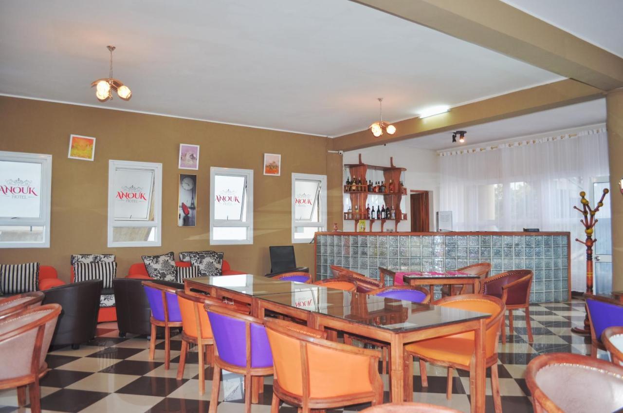 Anouk Hotel Ανταναναρίβο Εξωτερικό φωτογραφία